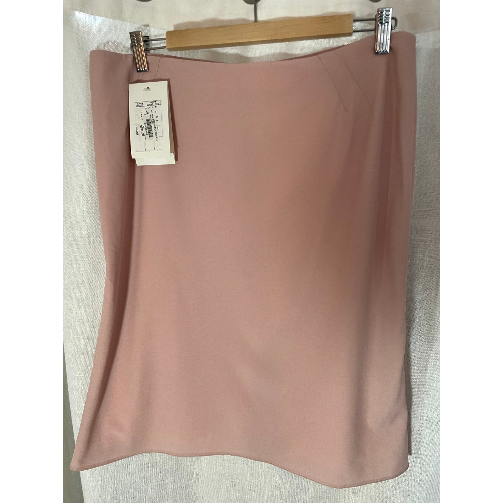 Armani Collezioni Blush Pink Wool Skirt Size Us 10 (It 46) Nwt Has Moth Holes
